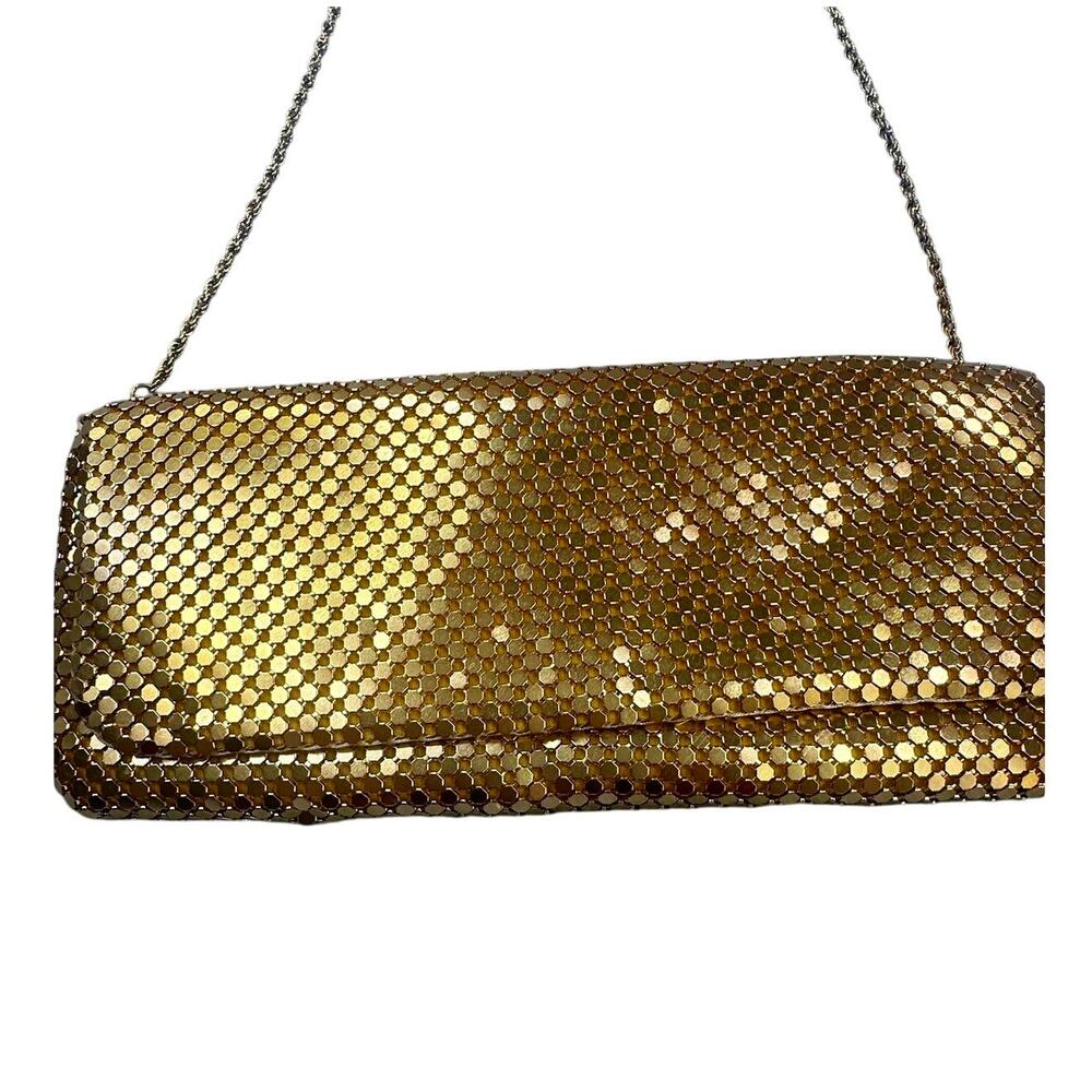 La Regale Gold Metal Mesh Foldover Clutch Crossbody Evening Bag Chain Strap